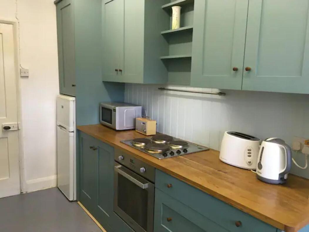 Cosy With Large Garden I Semi Rural Retreat! Nearby Countryside, Beaches & Goodwood - Chichester Eartham