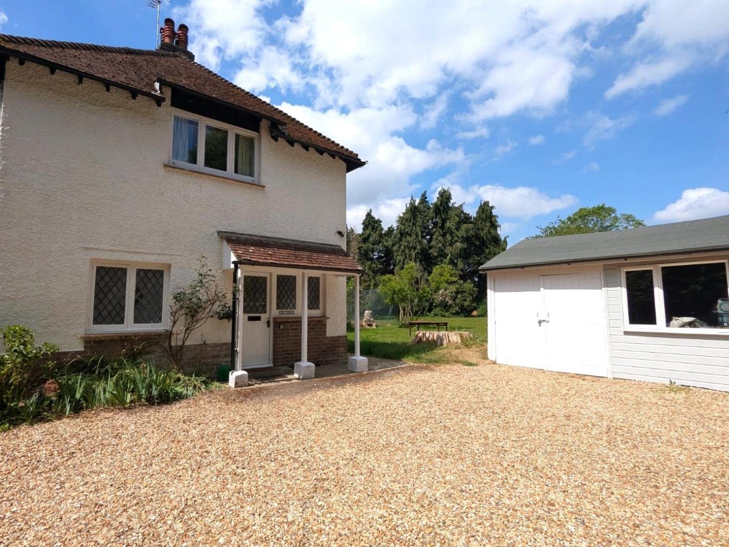Cosy With Large Garden I Semi Rural Retreat! Nearby Countryside, Beaches & Goodwood - Chichester Casa vacanze *