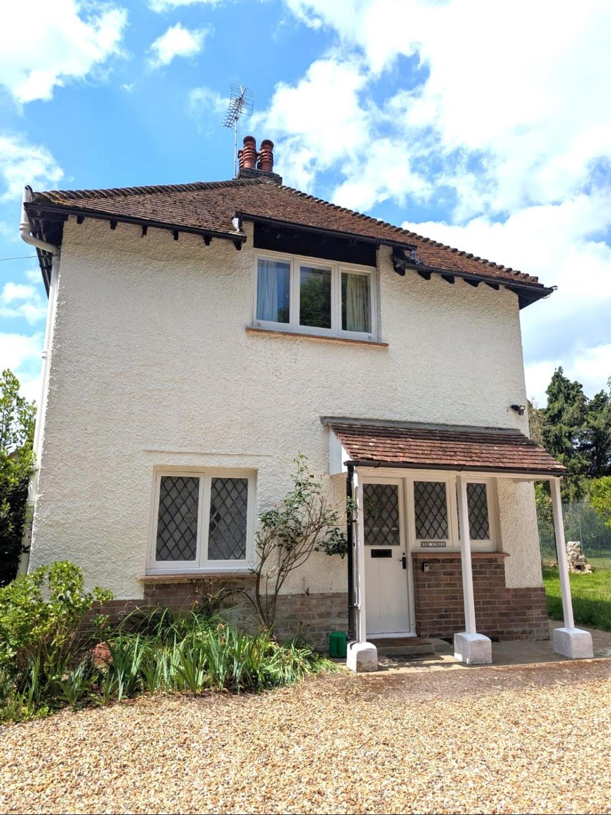 Cosy With Large Garden I Semi Rural Retreat! Nearby Countryside, Beaches & Goodwood - Chichester * Eartham