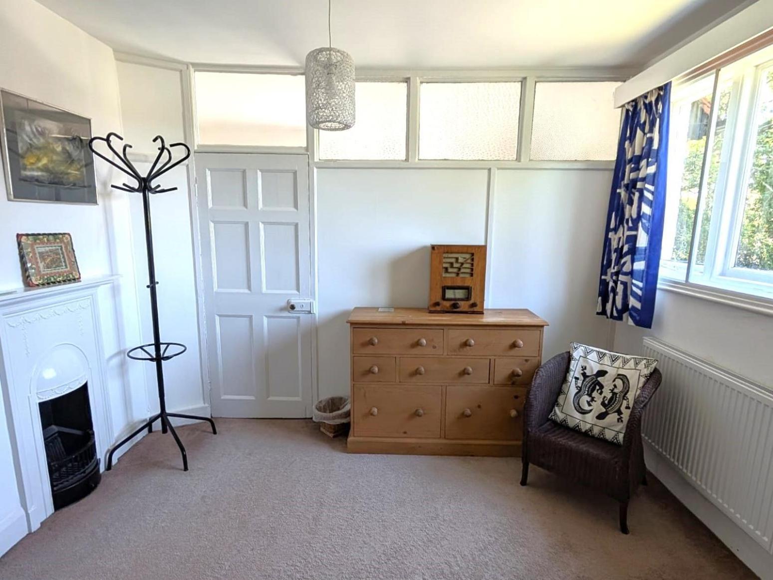 Cosy With Large Garden I Semi Rural Retreat! Nearby Countryside, Beaches & Goodwood - Chichester Eartham